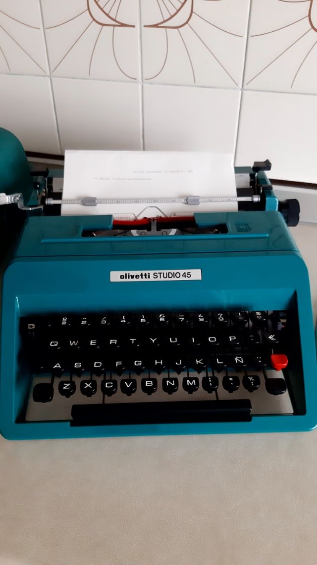 Máquina escribir Olivetti