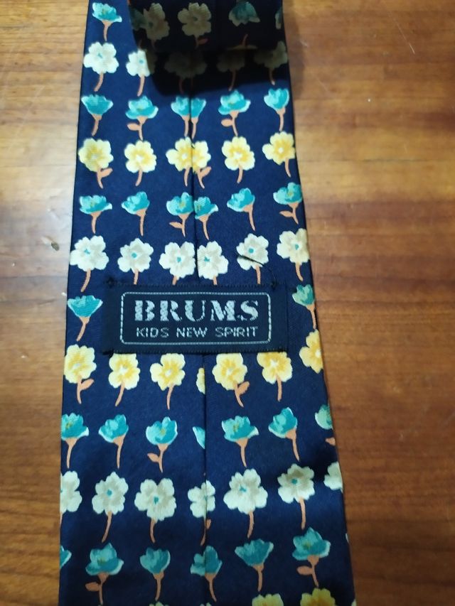 cravatta bimbo Brums