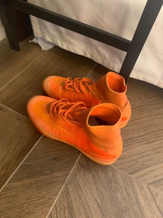 botas nike naranjas