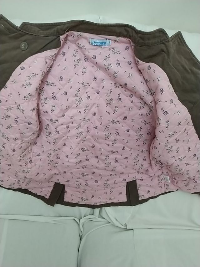 Abrigo niña. marca: Chemilan