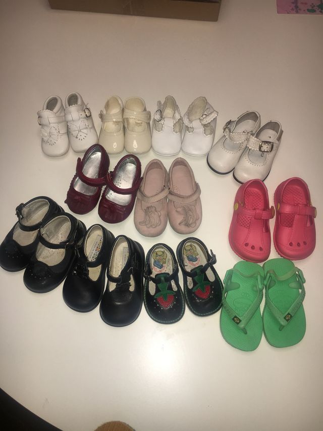 Zapatos niña desde T:16 a T:20 TODOS  10€