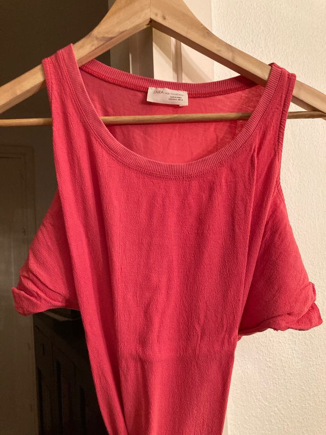 Camiseta rosa Zara 