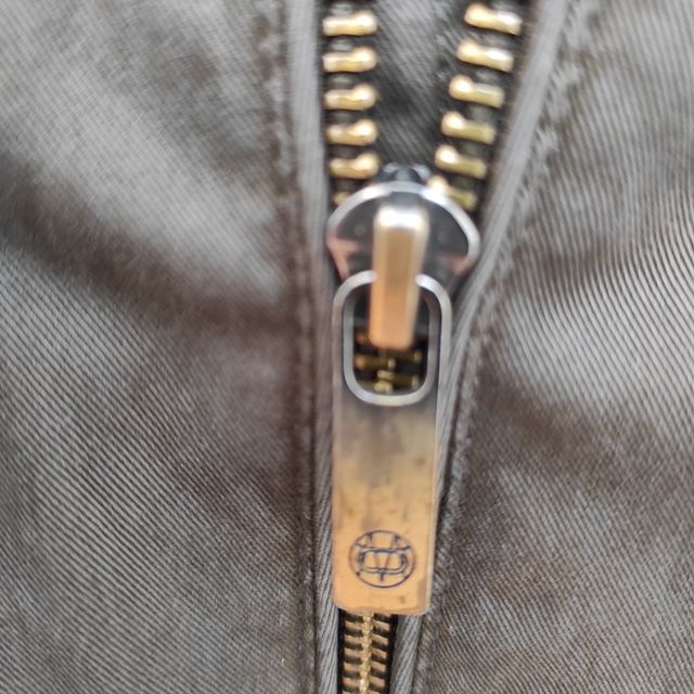 Cazadora verde de Massimo Dutti