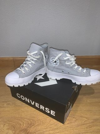 converse grises oscuras