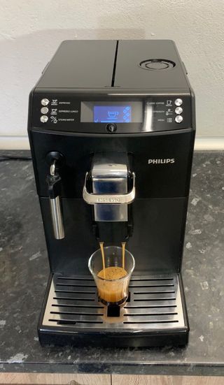 Mejor café y mejor aroma con esta cafetera Philips con molinillo integrado  que puedes comprar en Amazon | Business Insider España
