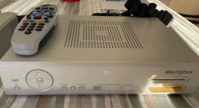 2 Receptores descodificadores Sky