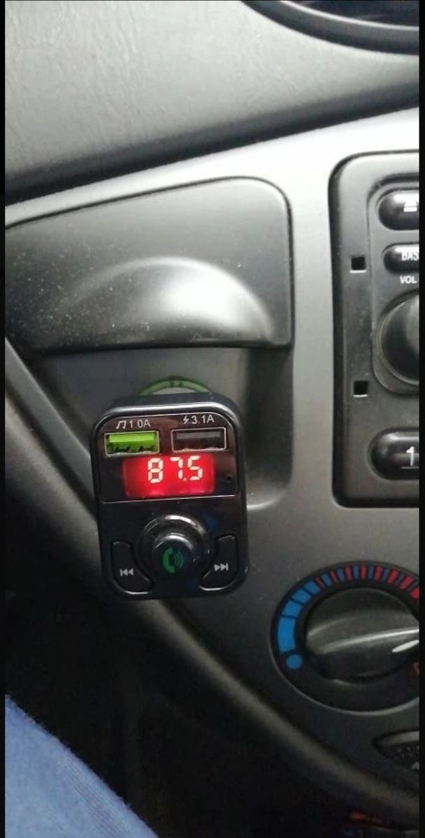 Kit manos libres Bluetooth coche inalámbrico.Negro