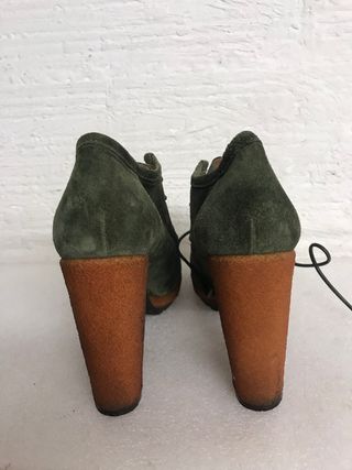 ZAPATOS TACÓN GLORIA ORTIZ PIEL VERDE T.38 NUEVO