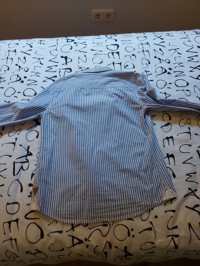 camisa a rayas talla 10.da poca talla