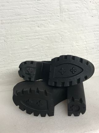 ZAPATOS PLATAFORMA UN Paso MÁS T. 38 piel negra