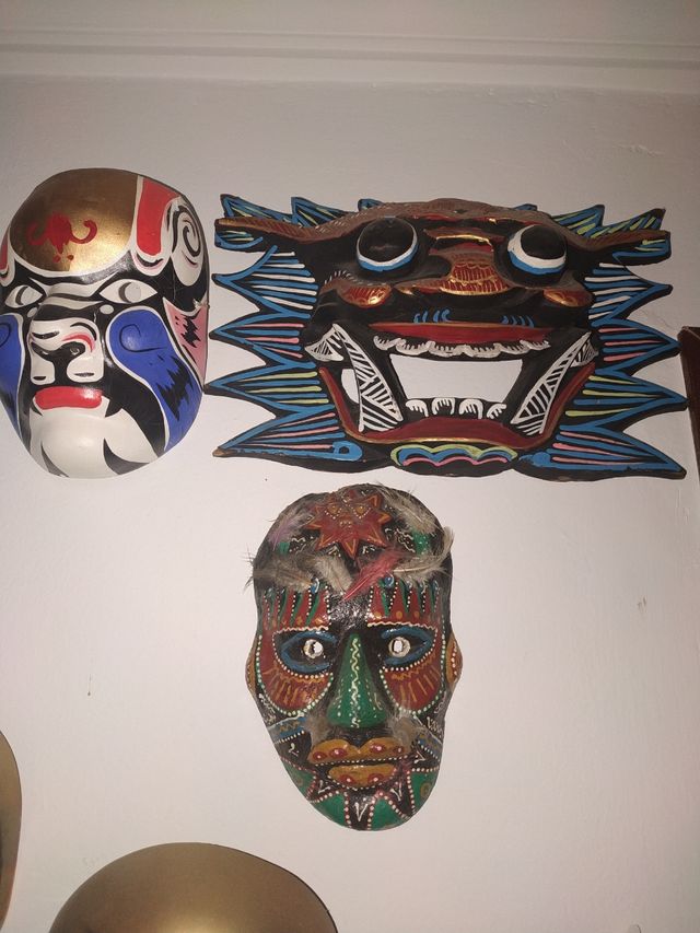 GRAN COLECCIÓN DE MÁSCARAS