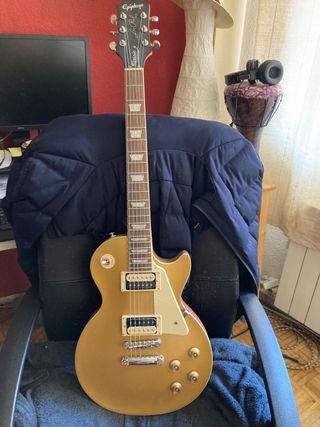 Guitarra Epiphone Les Paul Classic de segunda mano por 360 EUR en Madrid en  WALLAPOP