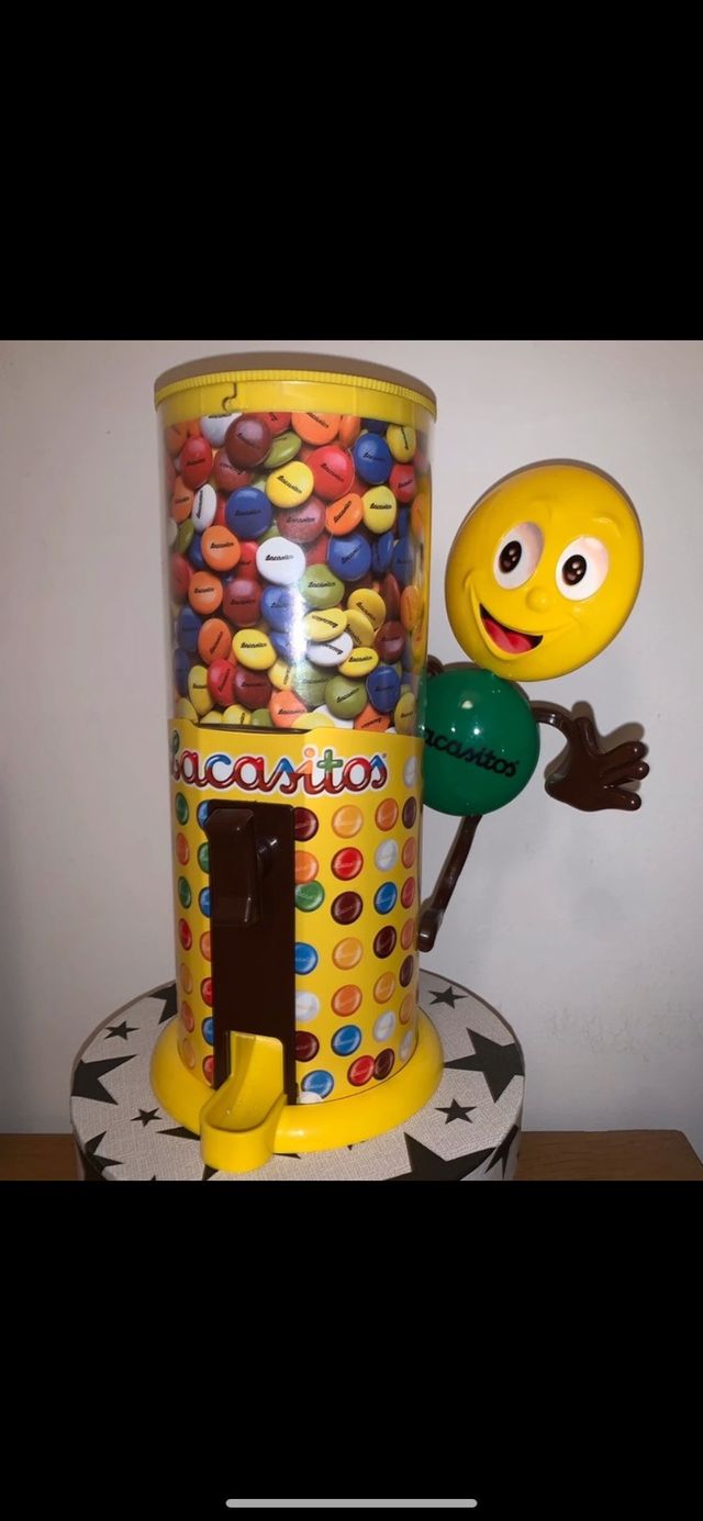 Expendedor de lacasitos 