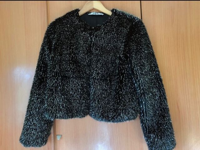 Abrigo de fiesta de Zara