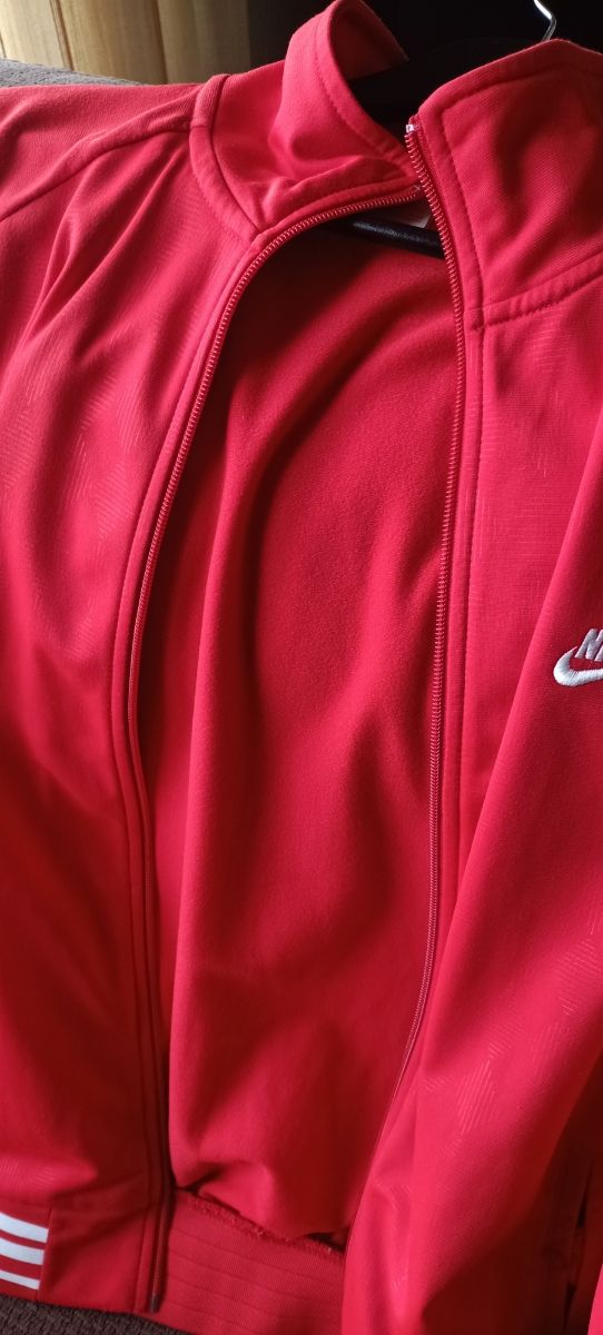 Chaqueta Nike