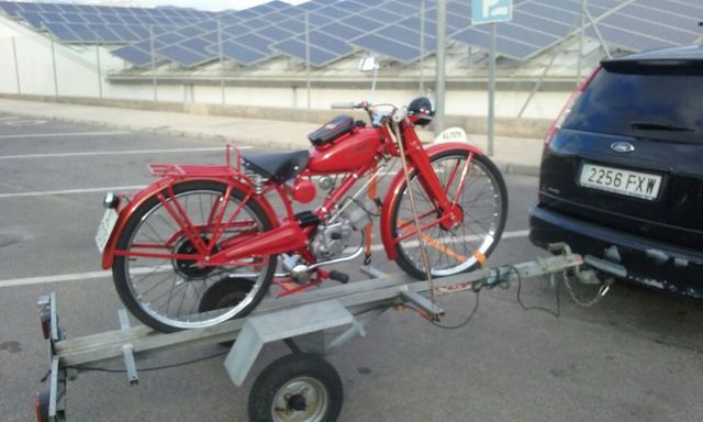 se vende moto  guzzi hispania 65 cc clasica r