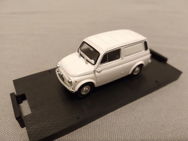 Autobianchi 500 Furgoncino 1/43 de Brumm
