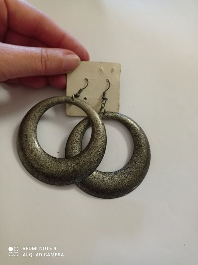 Lotto: 8 paia di orecchini