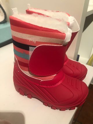Botas nieve lidl de segunda mano por 5 EUR en Santa Maria de Vilalba en  WALLAPOP