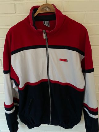 VINTAGE chaqueta NIKE SPORT talla L-XL de segunda mano por 30 EUR en  Alicante en WALLAPOP
