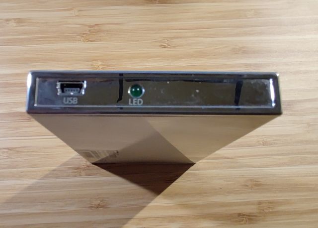 Disco duro IDE 2.5" 60Gb. con carcasa externa