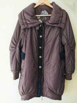 Abrigo Poupee Chic t.42 de segunda mano por 32 EUR en Lleida en WALLAPOP