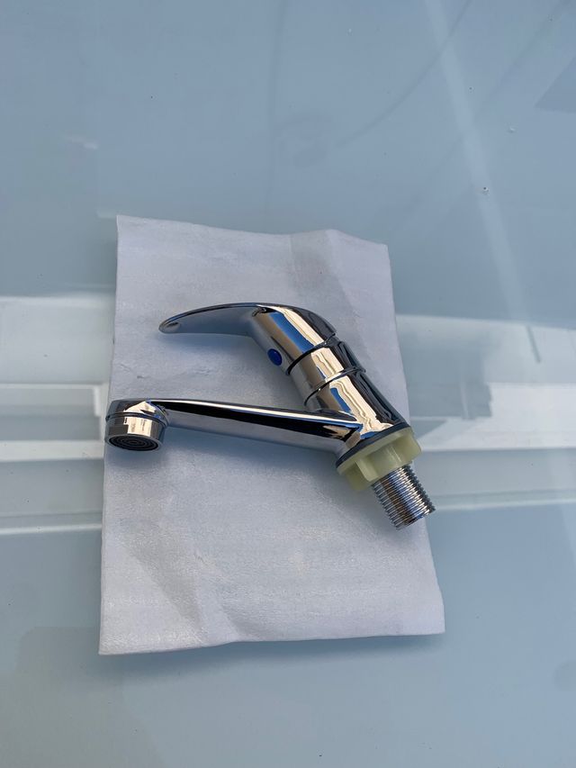 Rubinetto da bagno cromato