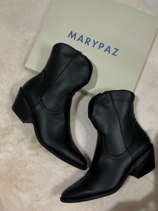 Bota cowboy Marypaz de segunda mano por 35 EUR en Benirredrà en WALLAPOP