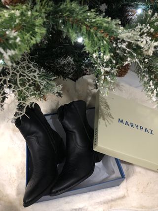 Bota cowboy Marypaz de segunda mano por 35 EUR en Benirredrà en WALLAPOP