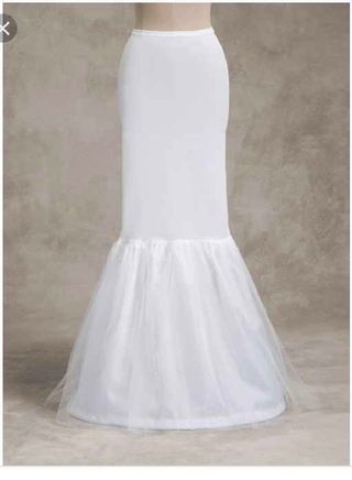 Can can pronovias de segunda mano por 30 EUR en Cortes en WALLAPOP