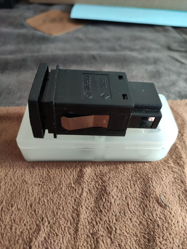 Botón luneta térmica Golf mk3