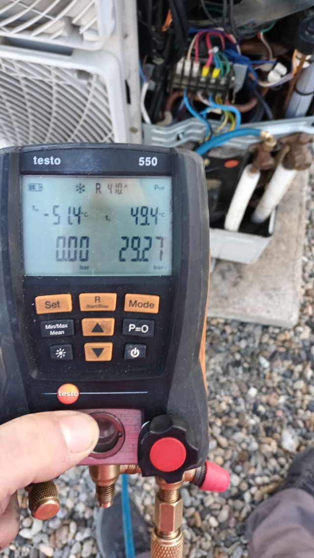 instalación y reparación de equipos de aire acondi