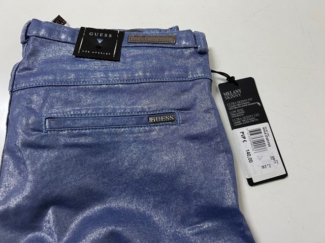 Guess Pantalón azul