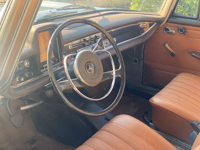 Mercedes-Benz W110 Colas 1980