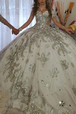Vestidos de novia y trajes de boda flamencos - FlamencoExport