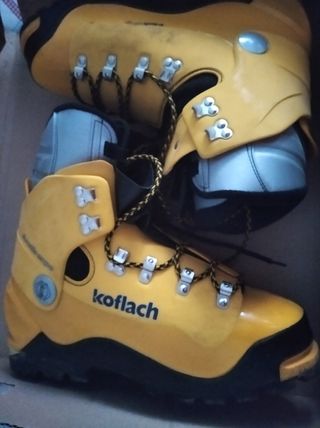 Botas koflach talla eu 8,5 de segunda mano por 145 EUR en Córdoba en  WALLAPOP