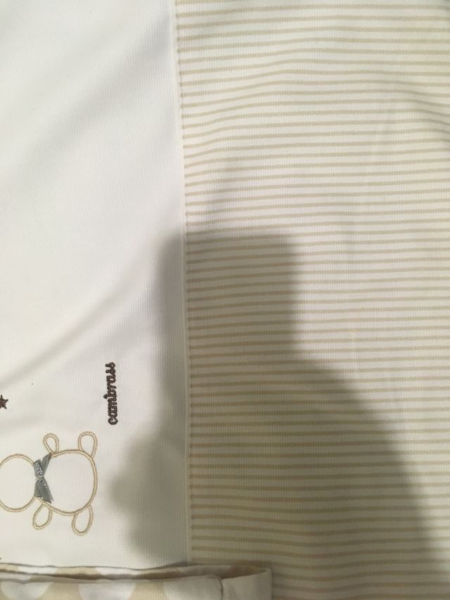 Edredón de cuna y protectores Cambrass