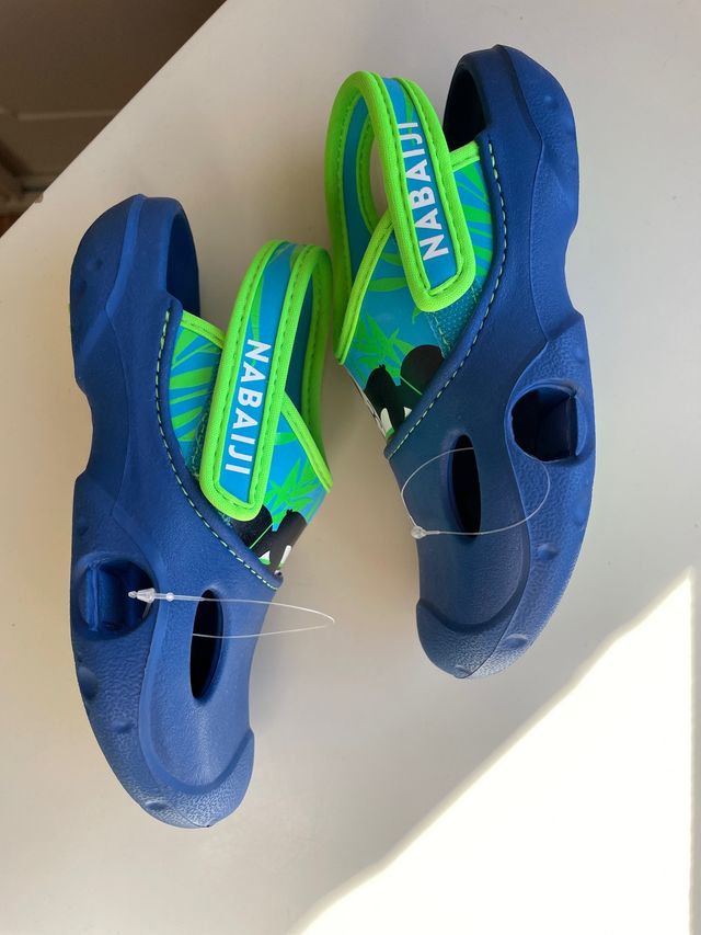 Chanclas zapatos piscina 28/29