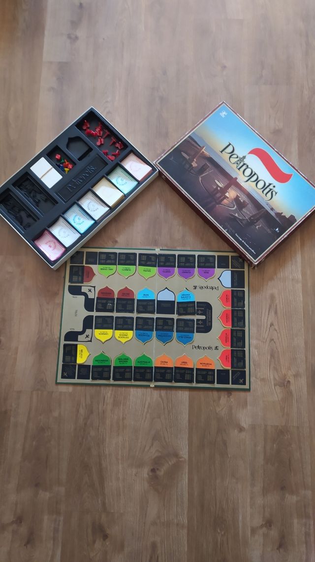 Juego Petropolis años 80