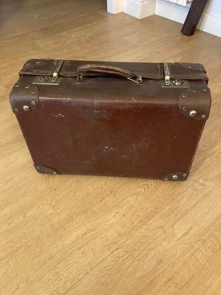 Maleta antigua de segunda mano por 65 EUR en Zaragoza en WALLAPOP