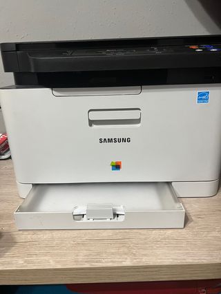 Impresora Láser Samsung Xpress C480W de segunda mano por 500 EUR en Mieres  del Camino en WALLAPOP