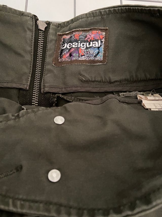 Falda marca desigual talla 40