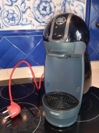 Mi cafetera Dolce Gusto pierde agua por abajo!