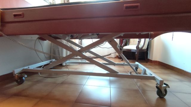 Cama articulada eléctrica Invacare Alegio NG