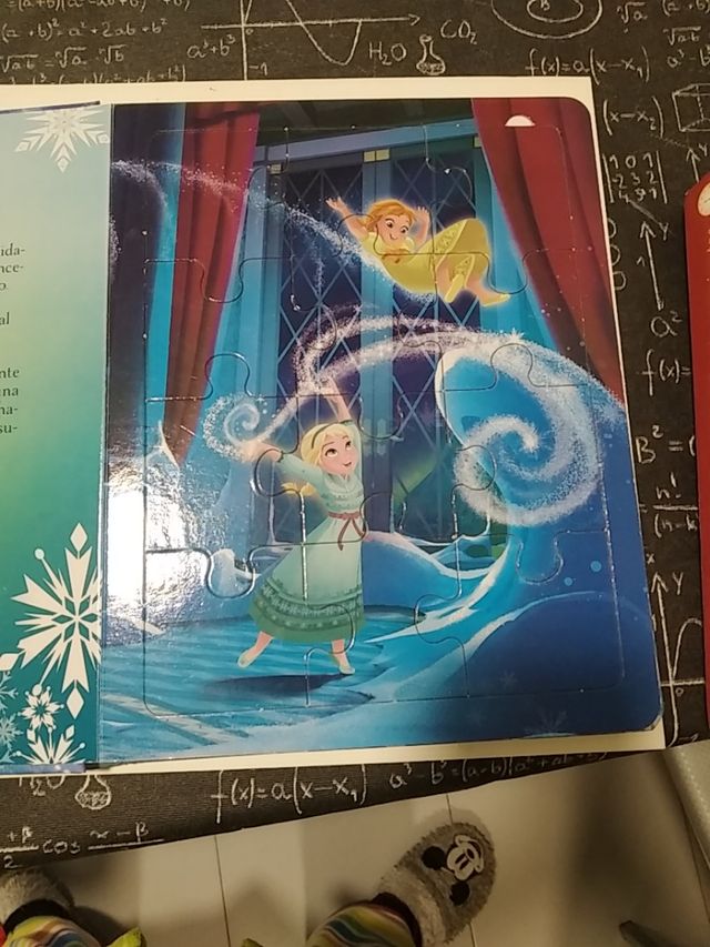 Libro y Puzzle FROZEN