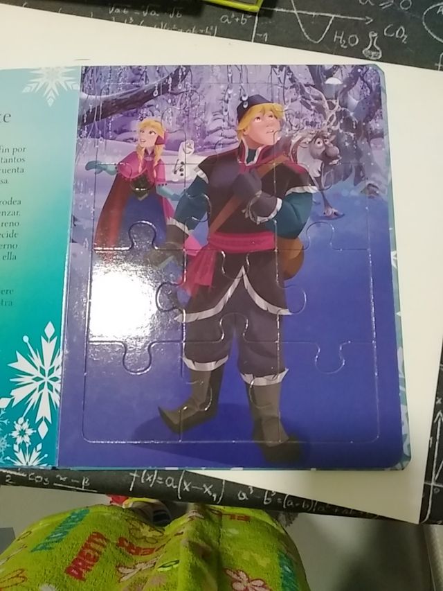 Libro y Puzzle FROZEN