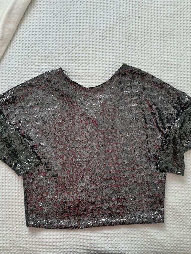 BLUSA DE LENTEJUELAS ZARA