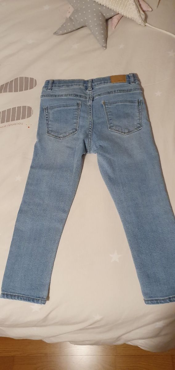 Pantalon vaquero 3-4años zara