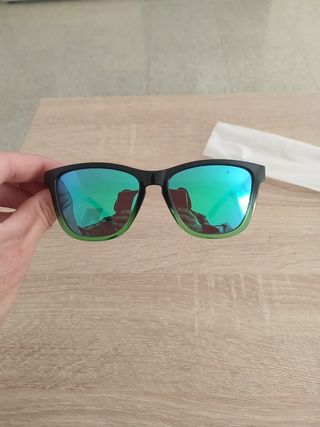 HAWKERS VERDES de segunda mano por 12 EUR en Llíria en WALLAPOP