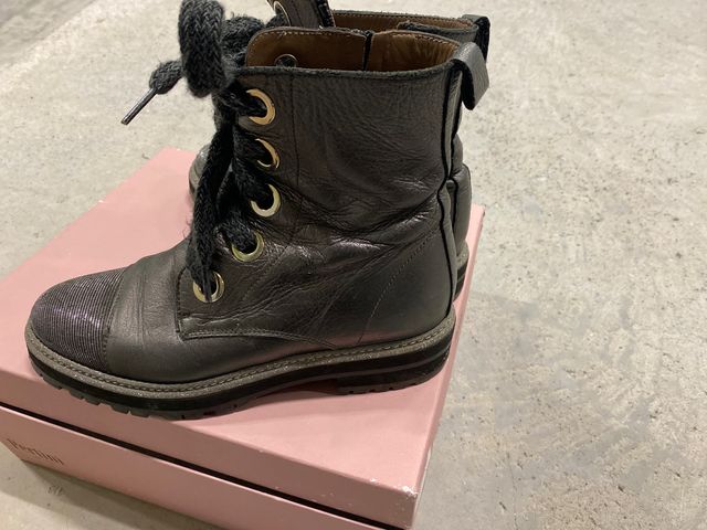 Botines de la marca Pertini piel talla 37